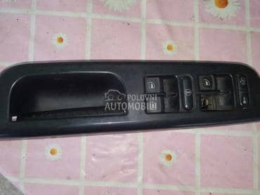 Rucka vozacevih vrata za Volkswagen Golf 4 od 1998. do 2004. god.