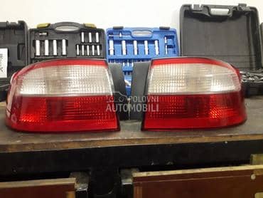 Stop svetla za Renault Laguna od 2001. do 2007. god.