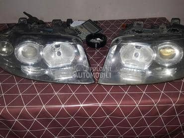 Farovi za Audi A4 od 2001. do 2004. god.