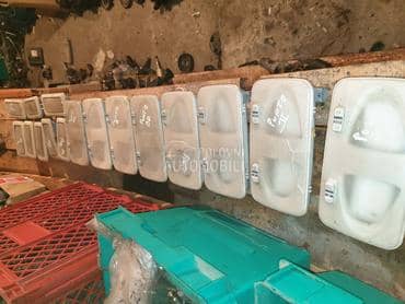 Svetlo kabine za Fiat Punto od 2000. do 2011. god.