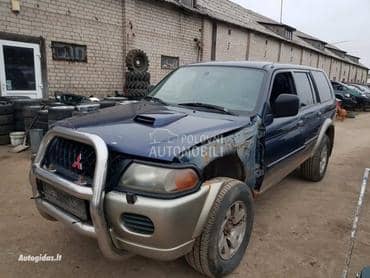 Mitsubishi Pajero - kompletan auto u delovima
