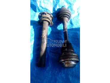 Poluosovina dvodelna za Volkswagen Golf 5