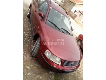 Volkswagen Passat B5 - kompletan auto u delovima