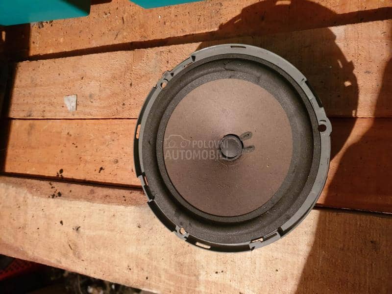 Fiat Punto -  kompletan auto u delovima