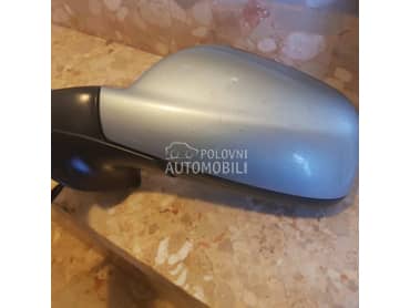 RETROVIZOR za Peugeot 307 od 2005. do 2010. god.