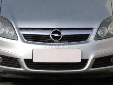 Prednji branik za Opel Zafira od 2005. do 2009. god.