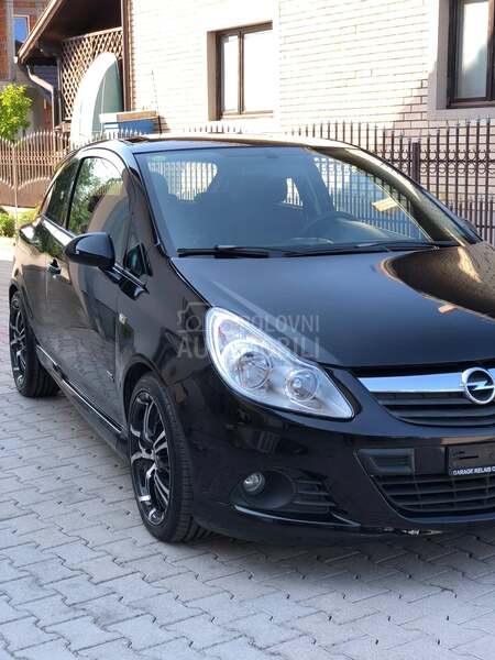Opel Corsa D 1.4 CH