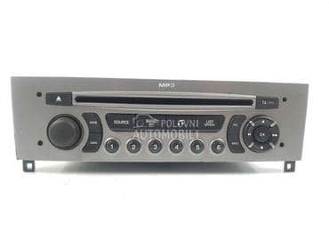 CD plejer fabrički za Peugeot 308