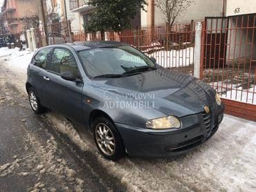 Alfa Romeo 147 -  kompletan auto u delovima