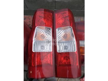 Stop svetla za Ford Transit Connect