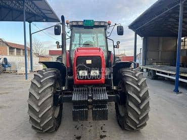 Massey Ferguson 8250