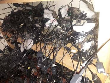 brave vrata za Renault Clio, Laguna, Megane od 2001. do 2015. god.