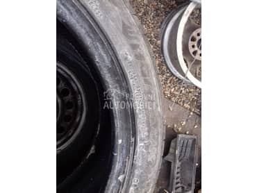 Hankook 215/45 R17 Letnja