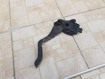 Pedala gasa 1.6 HDI 80kw za Peugeot 308