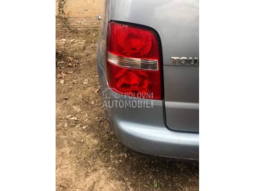 Stop svetlo za Volkswagen Touran od 2003. do 2006. god.