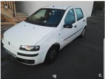 Fiat Punto 2001. god. -  kompletan auto u delovima