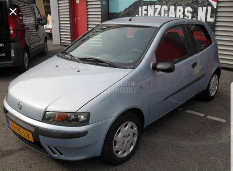 Fiat Punto 2003. god. -  kompletan auto u delovima