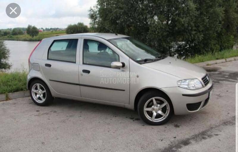 Fiat Punto 2007. god. -  kompletan auto u delovima