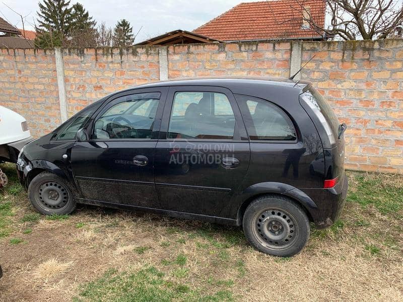 Opel Meriva 2004. god. - kompletan auto u delovima