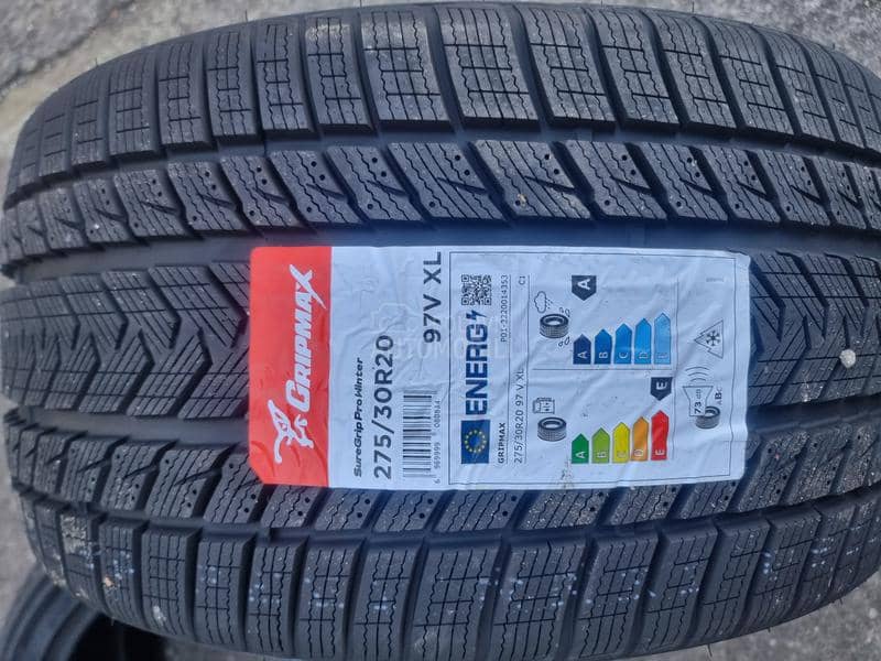 Gripmax 275/30 R20 Zimska