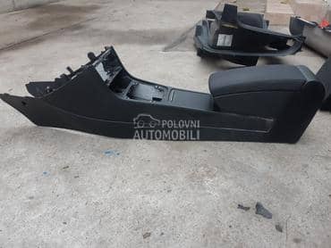 Naslon za ruku za Volkswagen Passat B6 od 2005. do 2010. god.