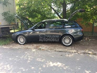 Alfa Romeo 156 2001. god. -  kompletan auto u delovima