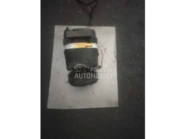 Kompresor klime za Renault Laguna od 2001. do 2004. god.