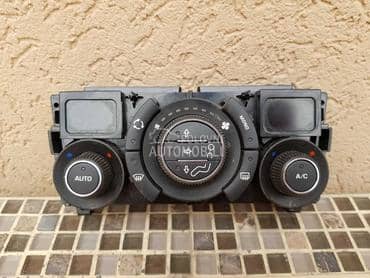 Komande digitalne klime za Peugeot 308