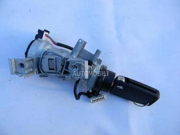 Kontakt brava za Škoda Octavia od 2013. do 2018. god.