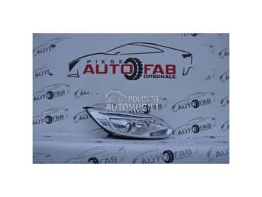 Far desni za Ford Focus od 2011. do 2014. god.