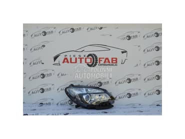 Far desni za Opel Meriva od 2011. do 2018. god.