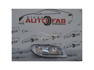 Far desni za Volvo XC70