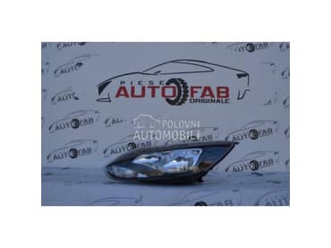 Far levi za Ford Focus od 2011. do 2014. god.