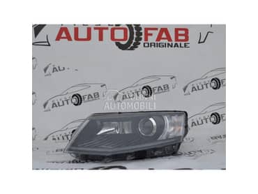 Far levi za Škoda Octavia