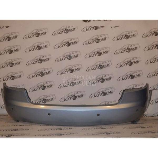 Zadnji branik kabriolet