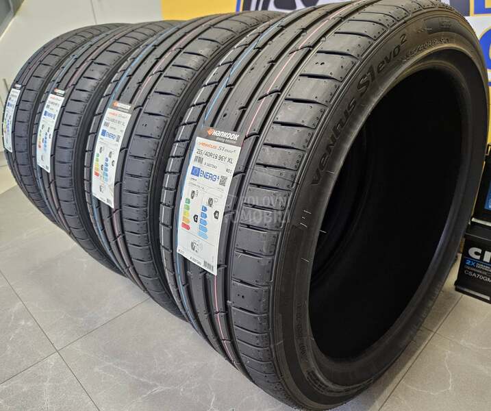 Hankook 235/40 R19 Letnja