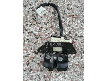 Brava gepeka sa motorom za Alfa Romeo 159