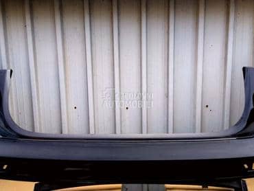 Branik za Porsche Panamera od 2018. do 2019. god.