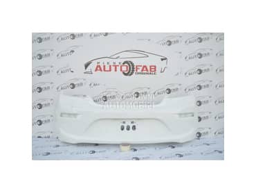 Zadnji branik za Mitsubishi Space Star od 2016. do 2019. god.