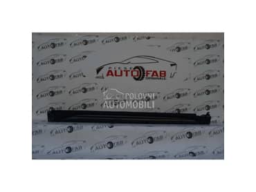 Desni prag za BMW X1 od 2016. do 2018. god.