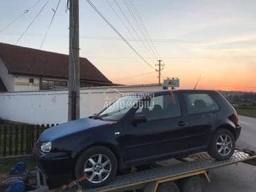 Delovi za Volkswagen Golf 4 2000. god.