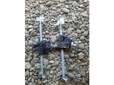 z  elektro podizac stakla za Opel Zafira od 2005. do 2006. god.