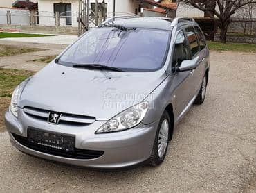 Peugeot 307 -  kompletan auto u delovima