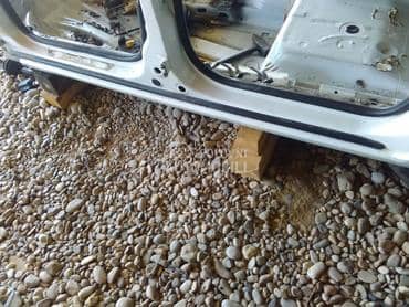 gumene lajsne po pragu za Opel Zafira od 2005. do 2012. god.