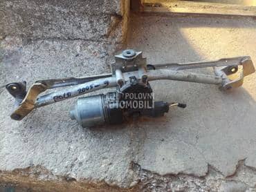 ram brisaca sa motorom za Volkswagen Polo od 2005. do 2008. god.