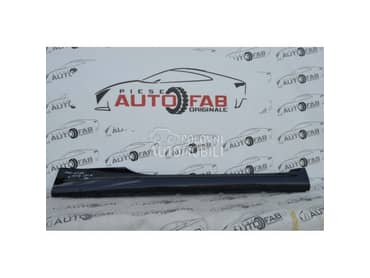 Prag desni za Fiat 500L od 2007. do 2015. god.