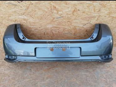 Branik za Toyota Auris od 2015. do 2018. god.