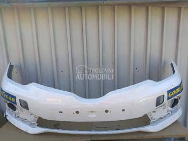 Branik za Toyota Auris od 2015. do 2018. god.