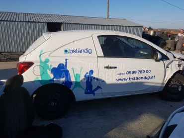 Opel Corsa E -  kompletan auto u delovima