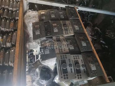 Cd player za Opel Astra H